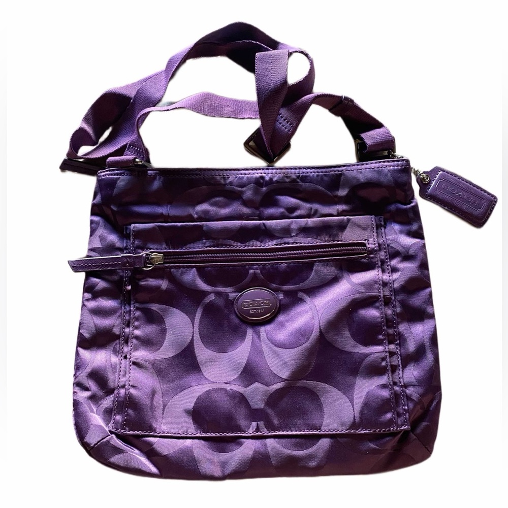 Pretty in PURPLE!!!! Gorgeous Authentic COACH Sig. Crossbody! Never Used-NWOT!!